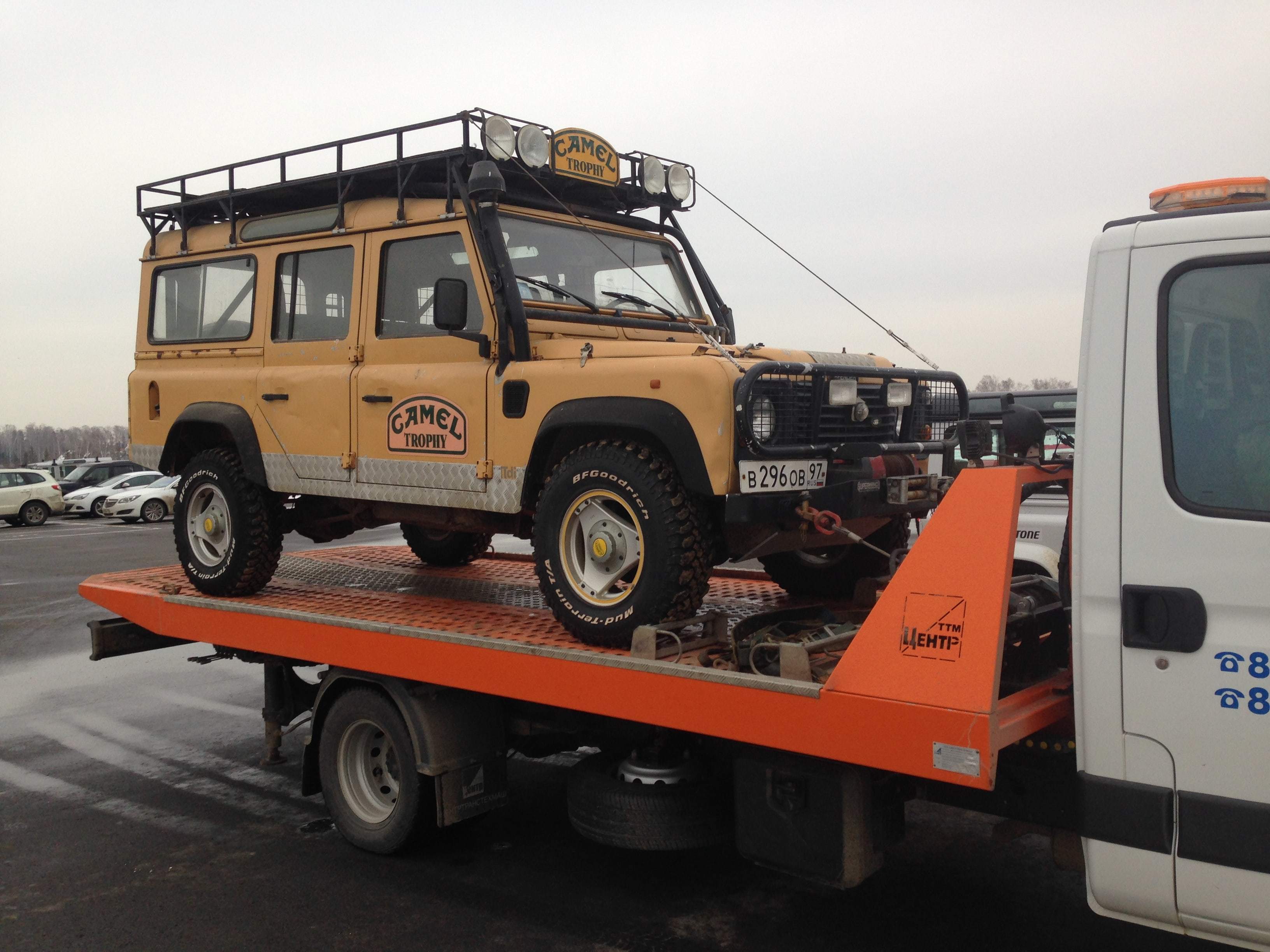 Фото эвакуации внедорожника