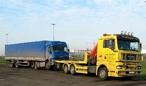 фото эвакуатор грузовиков